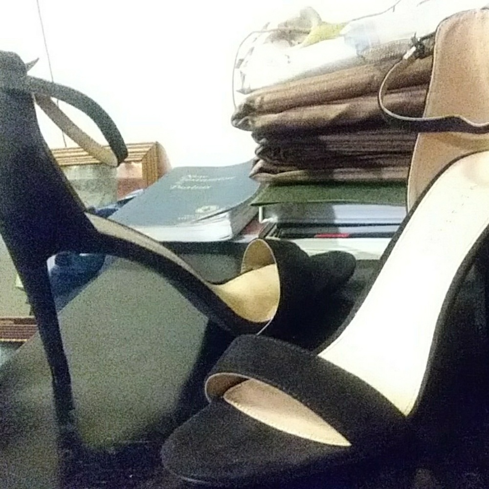Metaphor Heels Size 11